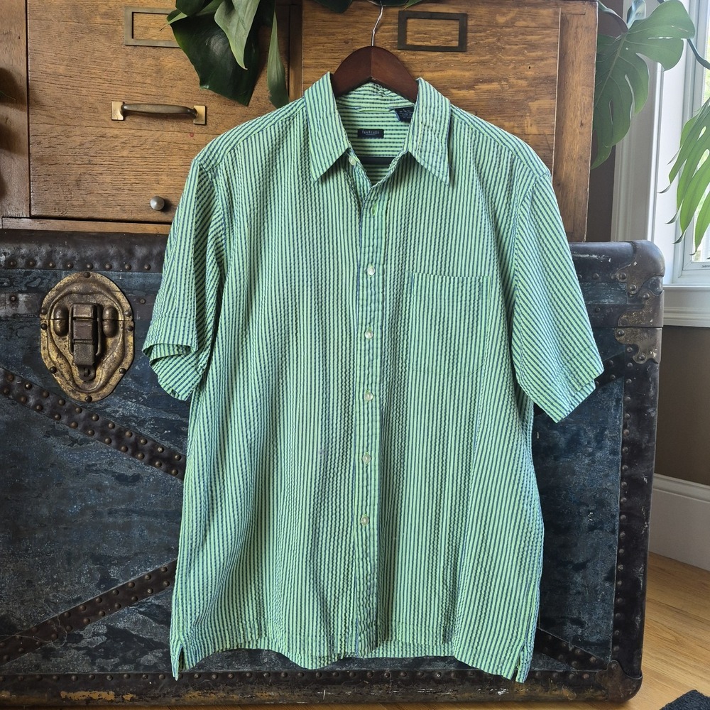 Van Heusen Mens L Green‎ Blue Striped Seersucker Short Sleeve Button Down Shirt